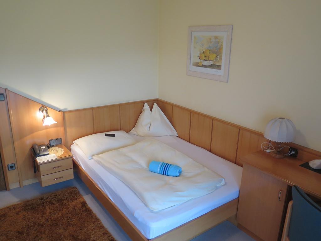 Beautyfarm Landhaus Servus Velden am Wörthersee Habitación foto